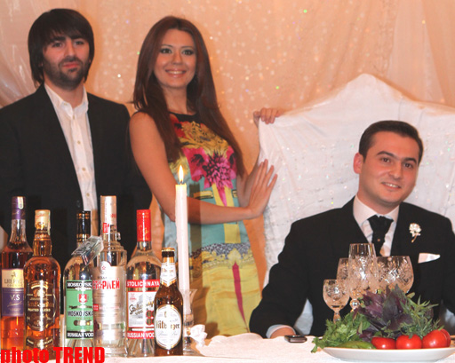 Emil Bədəlov ilin toyunu çaldırdı (FOTO)